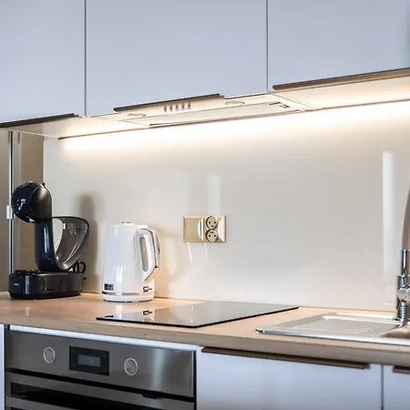 Z Tarasem Otynska 4 - Properunit *